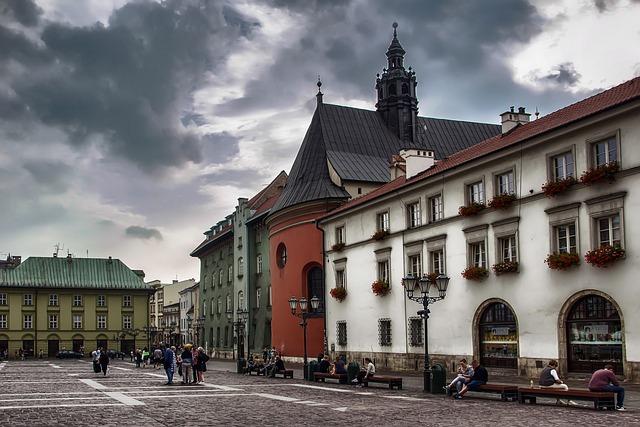 Prozkoumejte široký sortiment od oblečení po ⁣doplňky